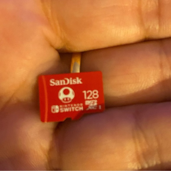 Nintendo Switch Memory Card - Picture 1 of 2